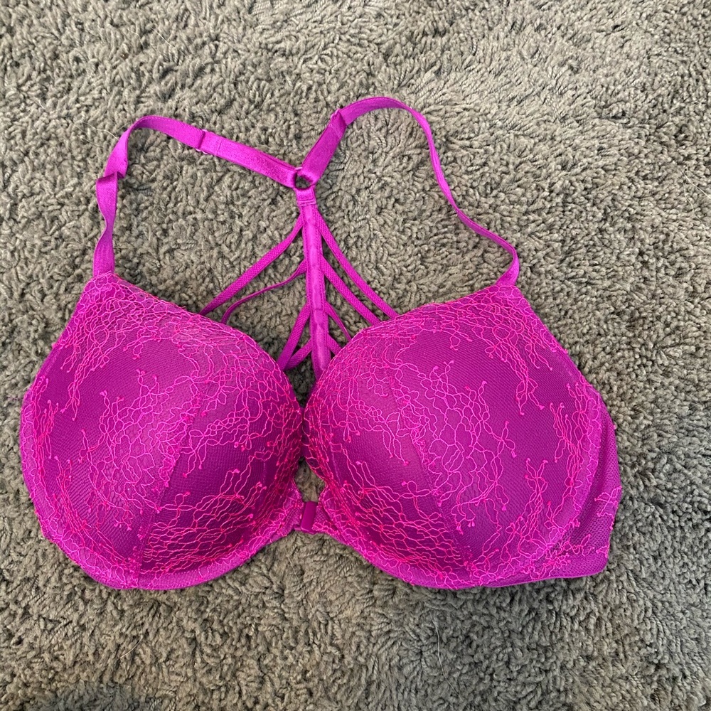 Victoria’s Secret push-up bra